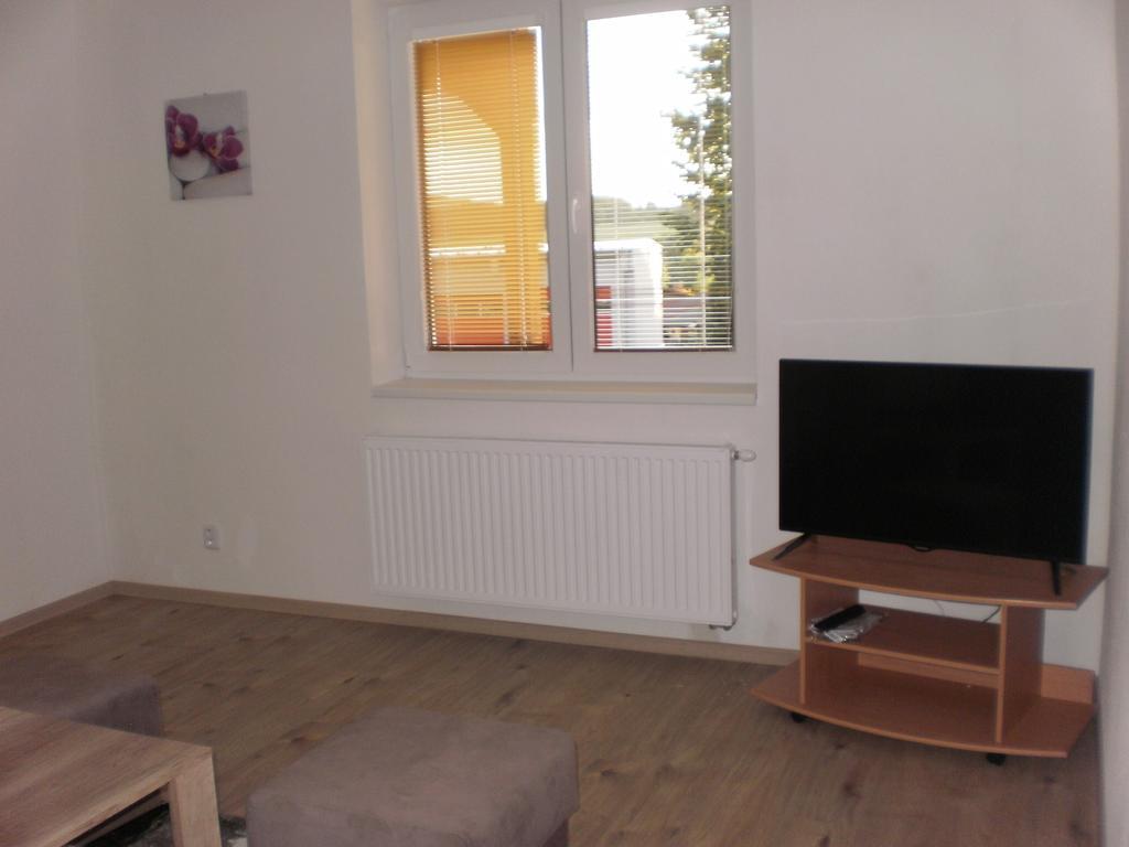Apartmany Eva 弗林布尔克 外观 照片