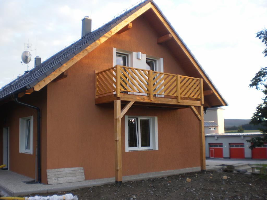 Apartmany Eva 弗林布尔克 外观 照片